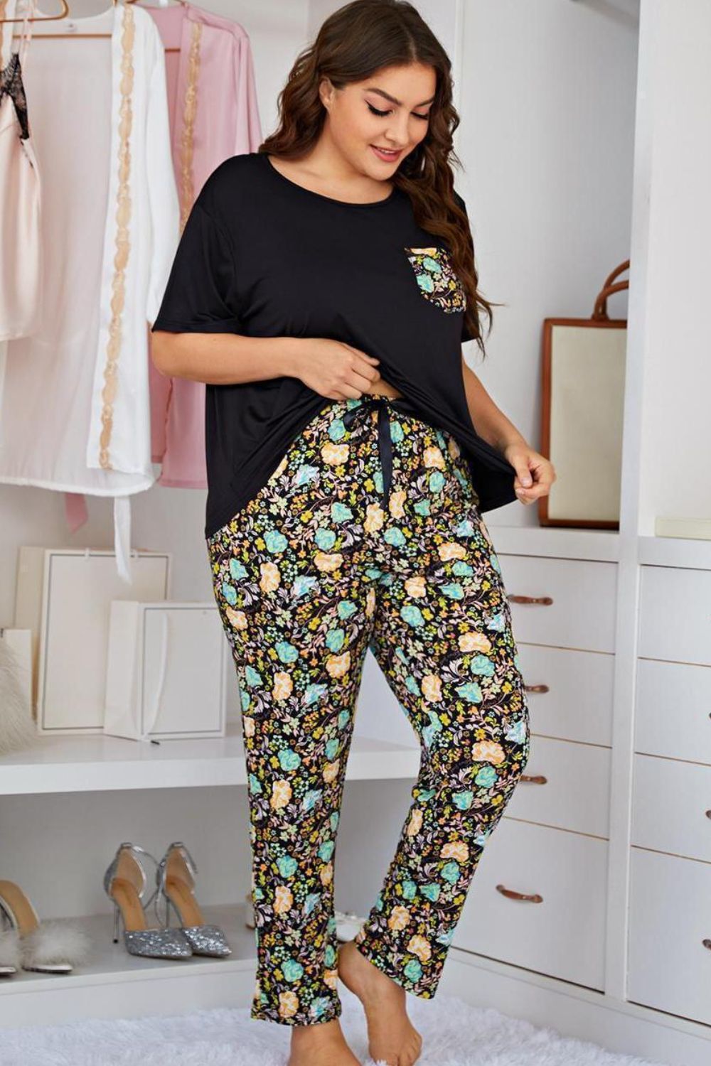 Plus Size Contrast Round Neck Tee and Floral Pants Lounge product image 6